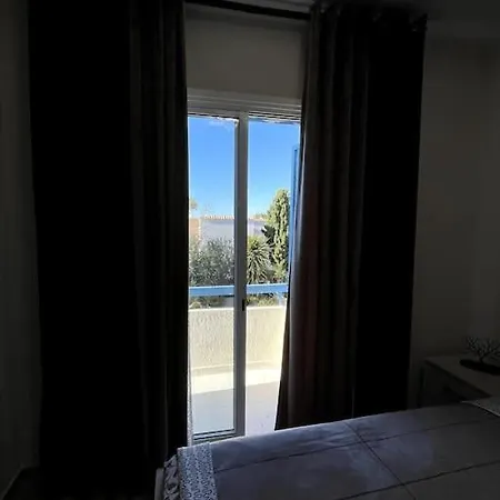 Boutique Family Design Near Sea Klorakas