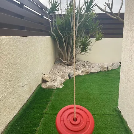 Boutique Family Design Near Sea Vilă *