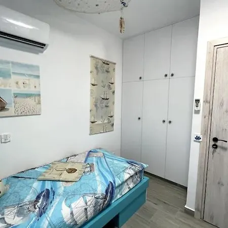 Boutique Family Design Near Sea Villa Klorakas