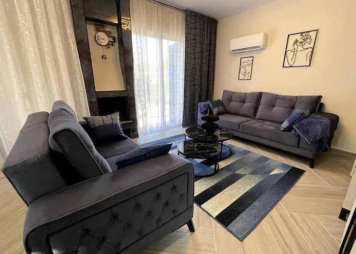 Boutique Family Design Near Sea Klorakas