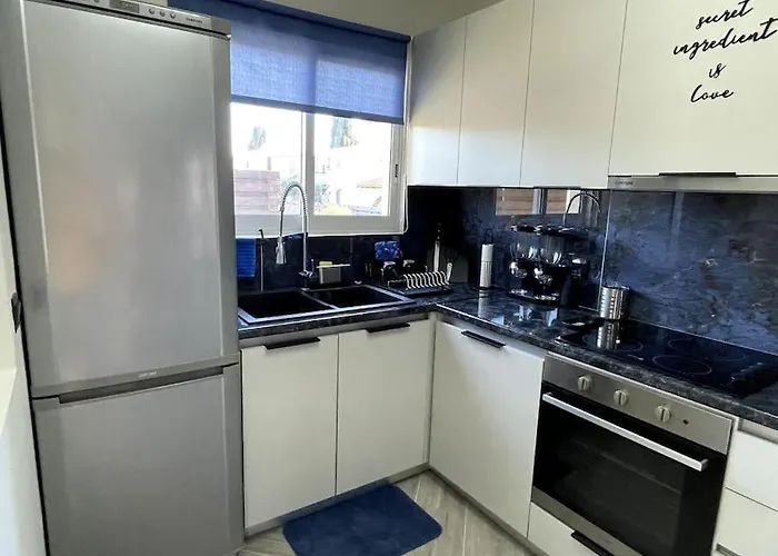 Villa Boutique Family Design Near Sea *