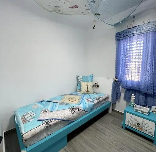 Boutique Family Design Near Sea Villa Klorakas