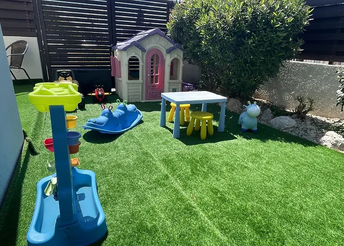 Villa Boutique Family Design Near Sea Klorakas