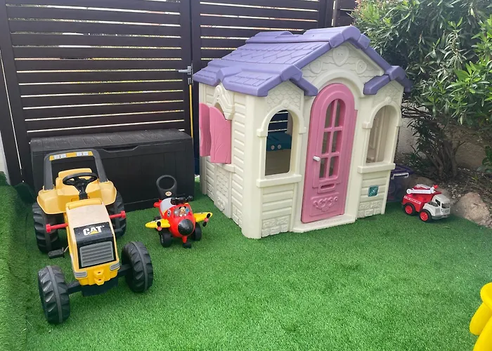 Villa Boutique Family Design Near Sea Klorakas